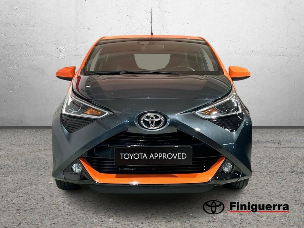 Toyota Aygo usata a Lecco (3)