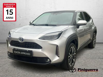 Toyota Yaris Cross 1.5 Hybrid 5p. E-CVT AWD-i Lounge del 2021 usata a Osnago