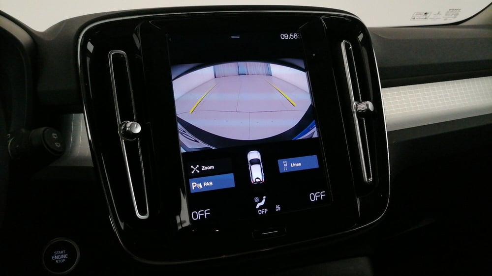 Volvo XC40 usata a Roma (17)