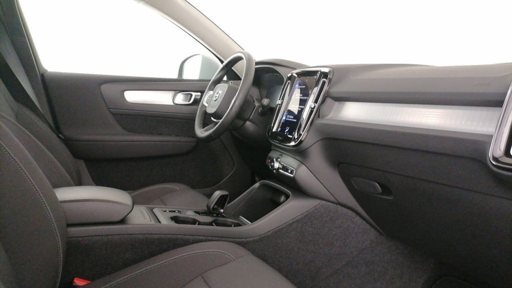 Volvo XC40 usata a Roma (7)