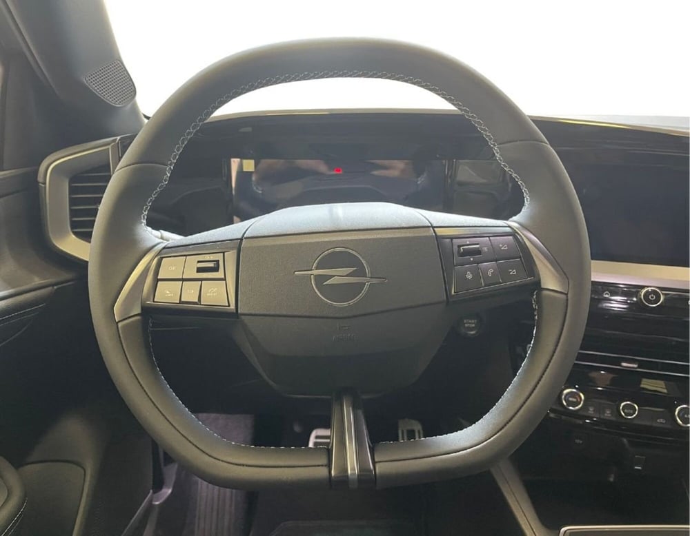 Opel Mokka-e nuova a Ferrara (8)