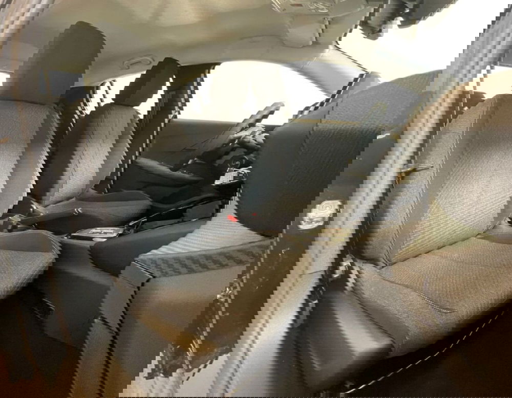 Peugeot 208 nuova a Ferrara (5)