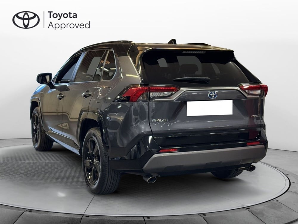 Toyota Rav4 usata a Brescia (4)
