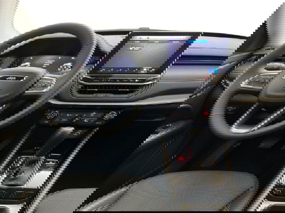 Jeep Compass nuova a Torino (11)