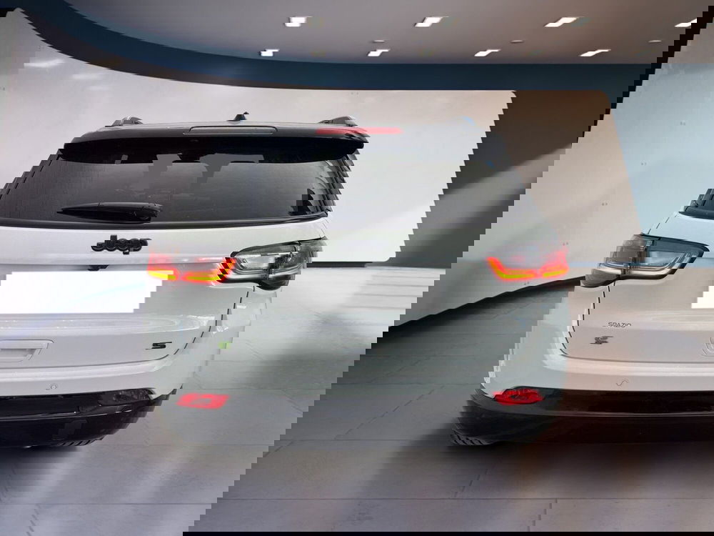 Jeep Compass nuova a Torino (6)