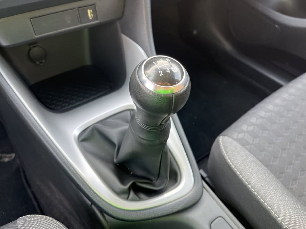 Toyota Yaris usata a Torino (14)
