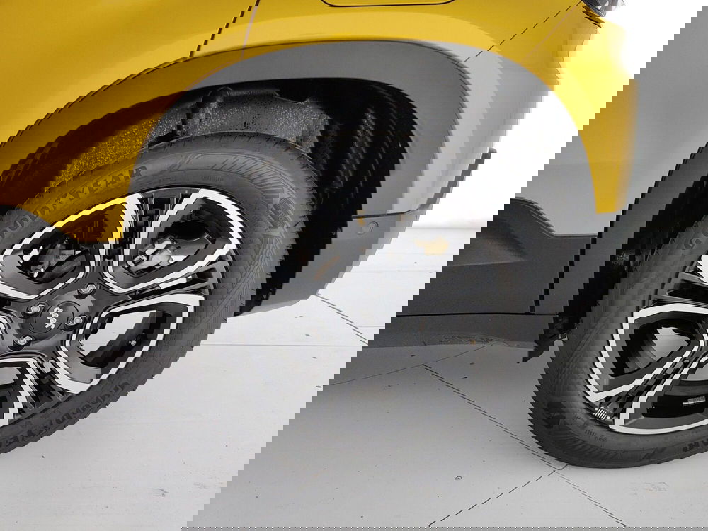 Jeep Avenger nuova a Caserta (11)