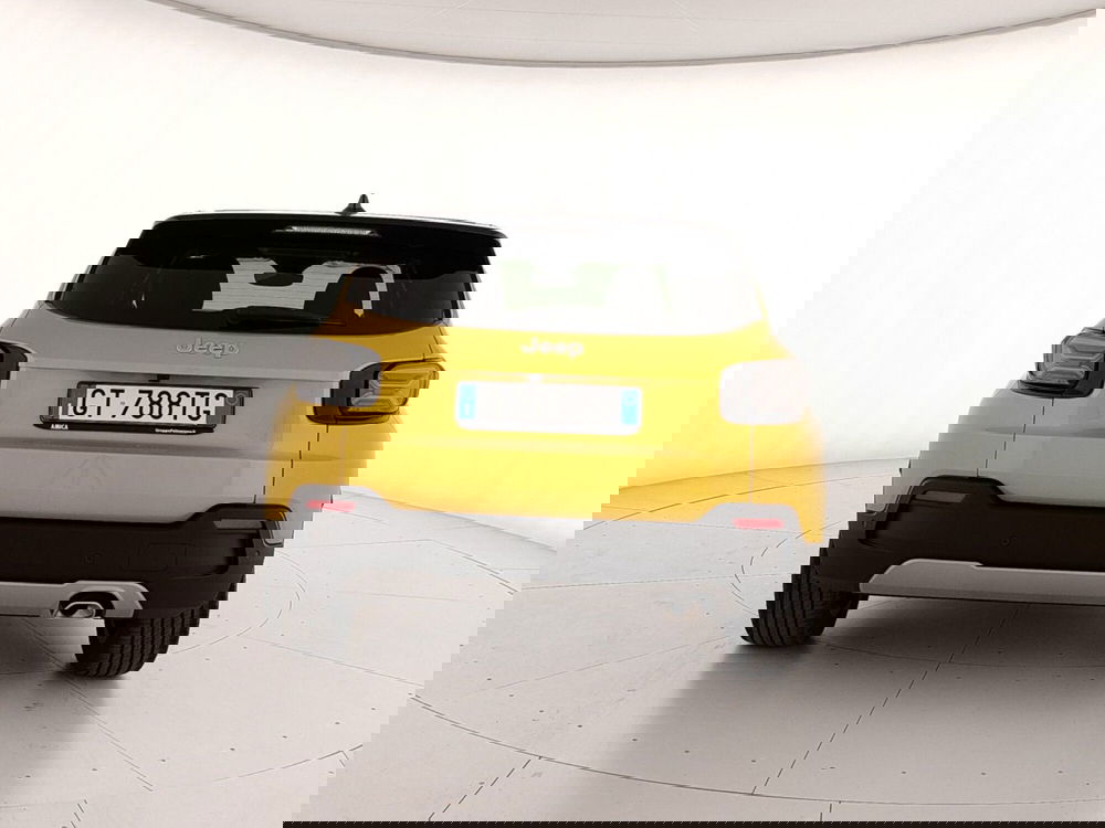 Jeep Avenger nuova a Caserta (5)