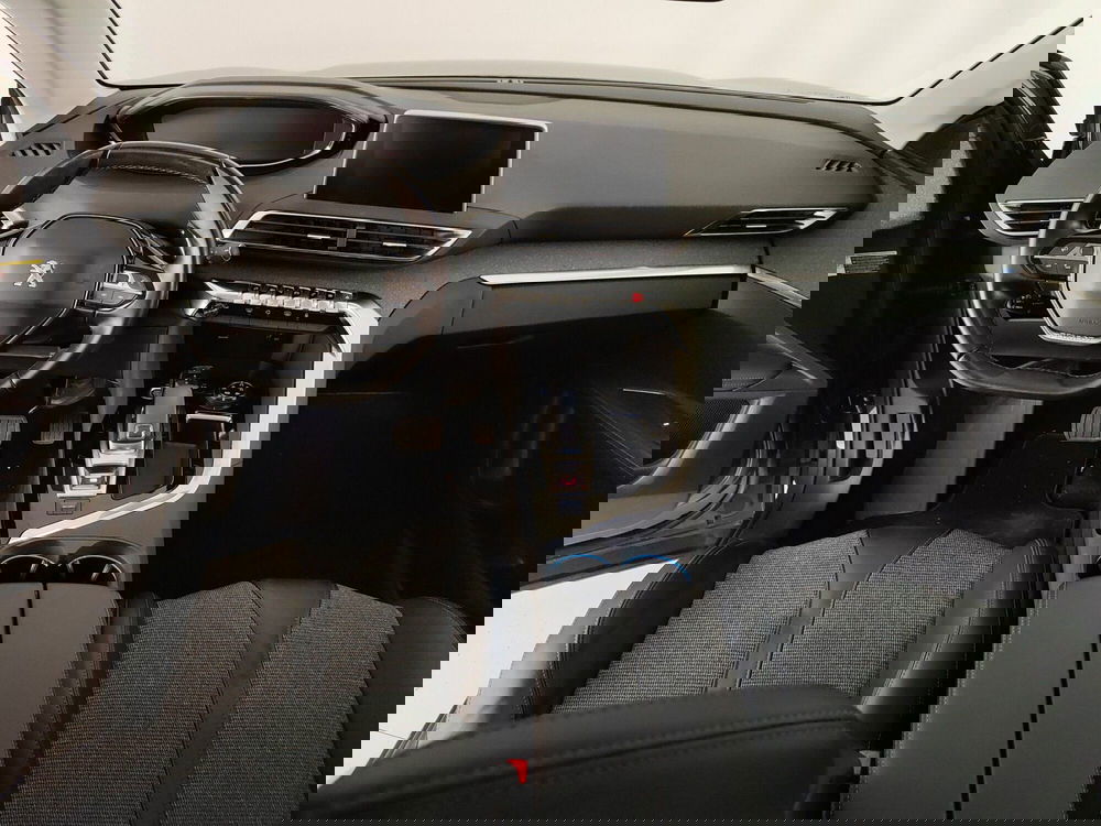 Peugeot 3008 usata a Caserta (15)