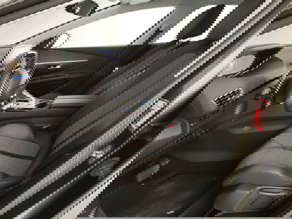 Peugeot 3008 usata a Caserta (16)