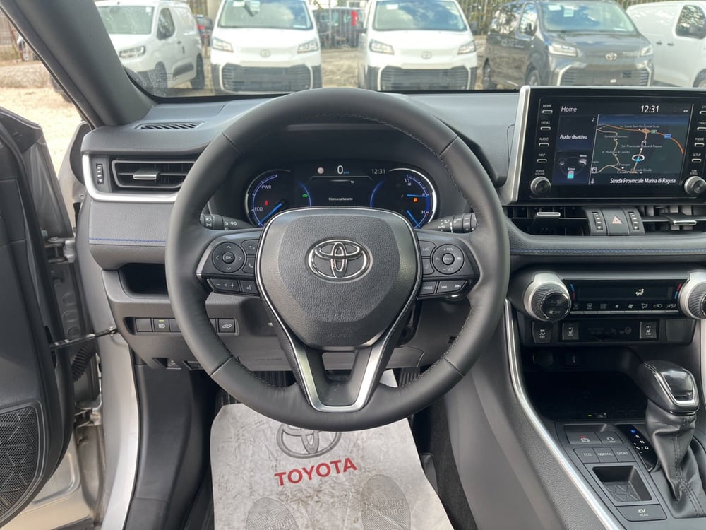 Toyota Rav4 usata a Ragusa (11)