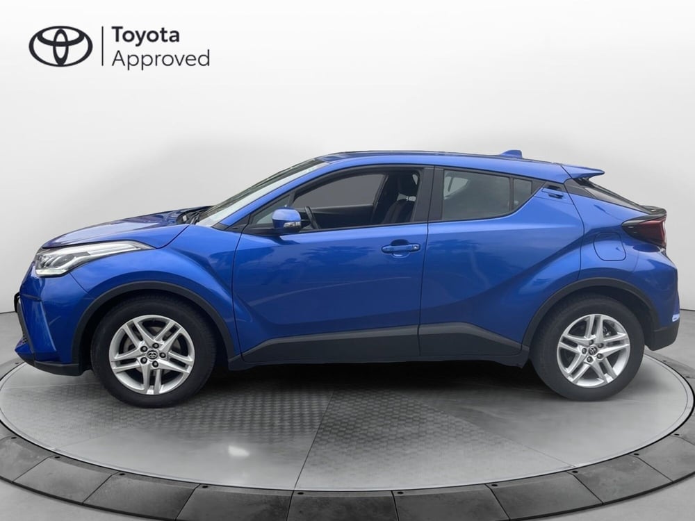Toyota Toyota C-HR usata a Catania (3)