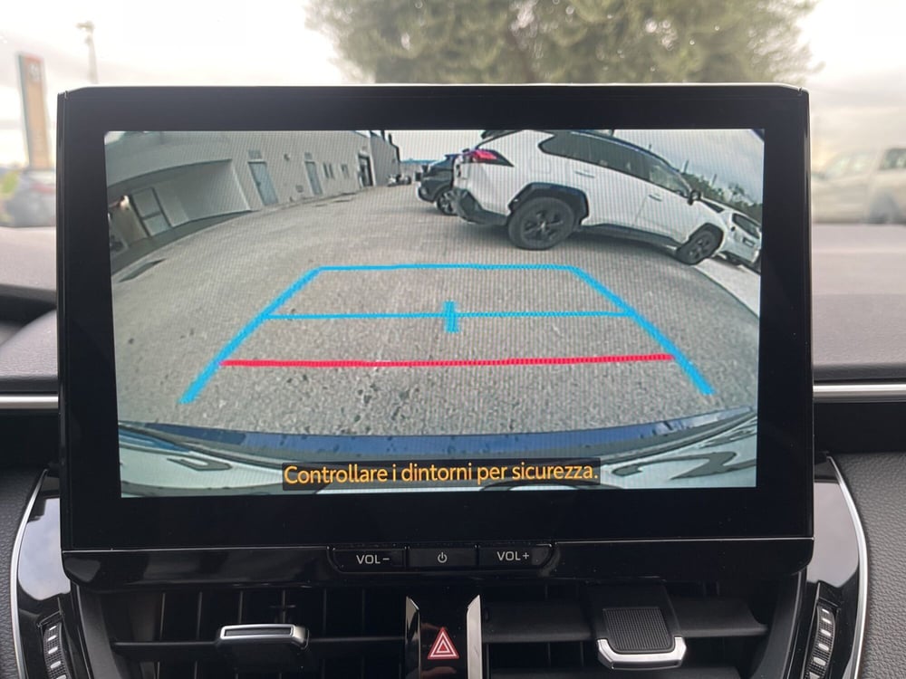 Toyota Corolla Touring Sports nuova a Ragusa (15)