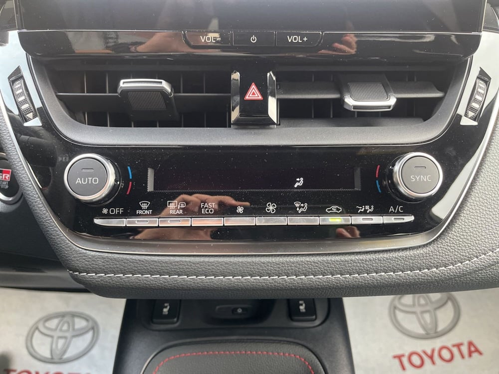 Toyota Corolla Touring Sports nuova a Ragusa (16)