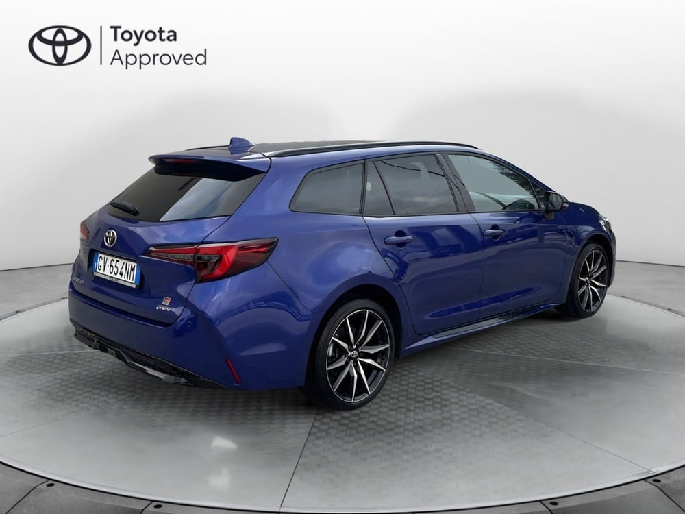 Toyota Corolla Touring Sports nuova a Ragusa (4)