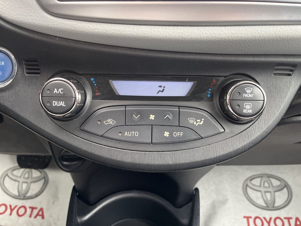 Toyota Yaris usata a Ragusa (14)
