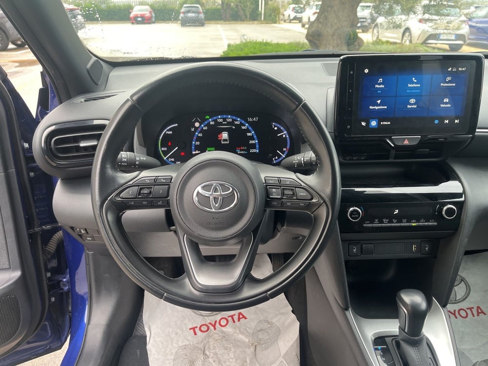 Toyota Yaris Cross usata a Ragusa (11)