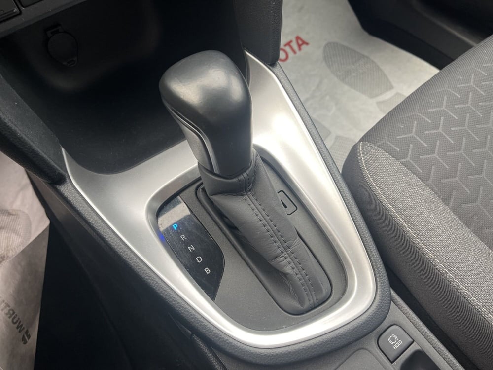 Toyota Yaris Cross usata a Ragusa (17)