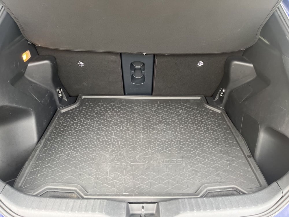 Toyota Yaris Cross usata a Ragusa (7)