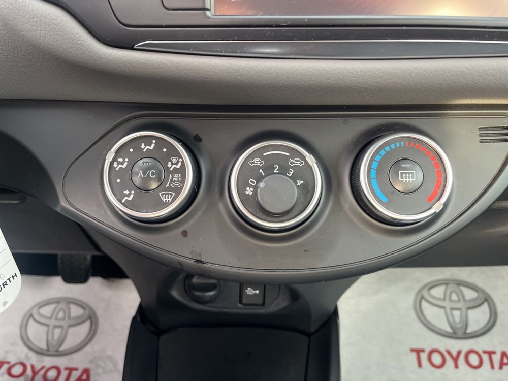Toyota Yaris usata a Ragusa (14)