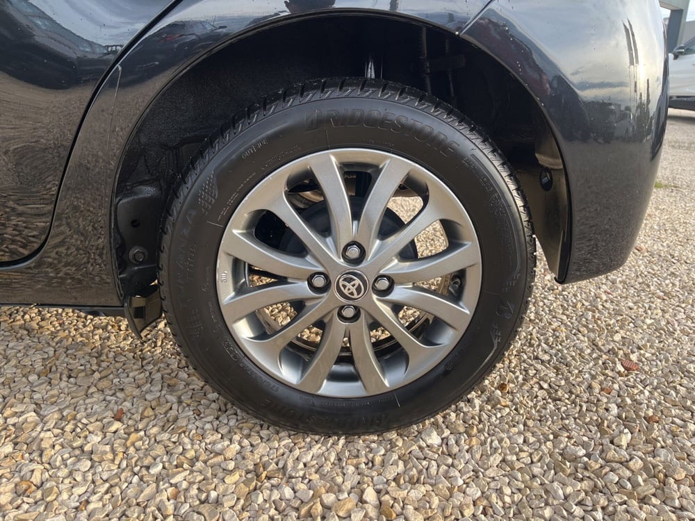 Toyota Yaris usata a Ragusa (5)