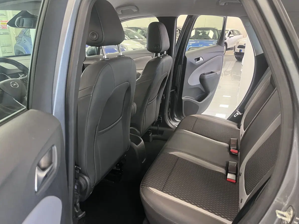 Opel Crossland X usata a Prato (10)