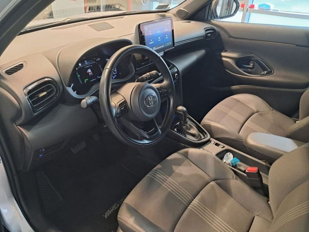 Toyota Yaris Cross usata a Cagliari (12)
