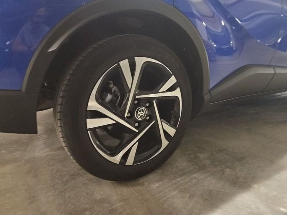 Toyota Toyota C-HR usata a Vicenza (5)