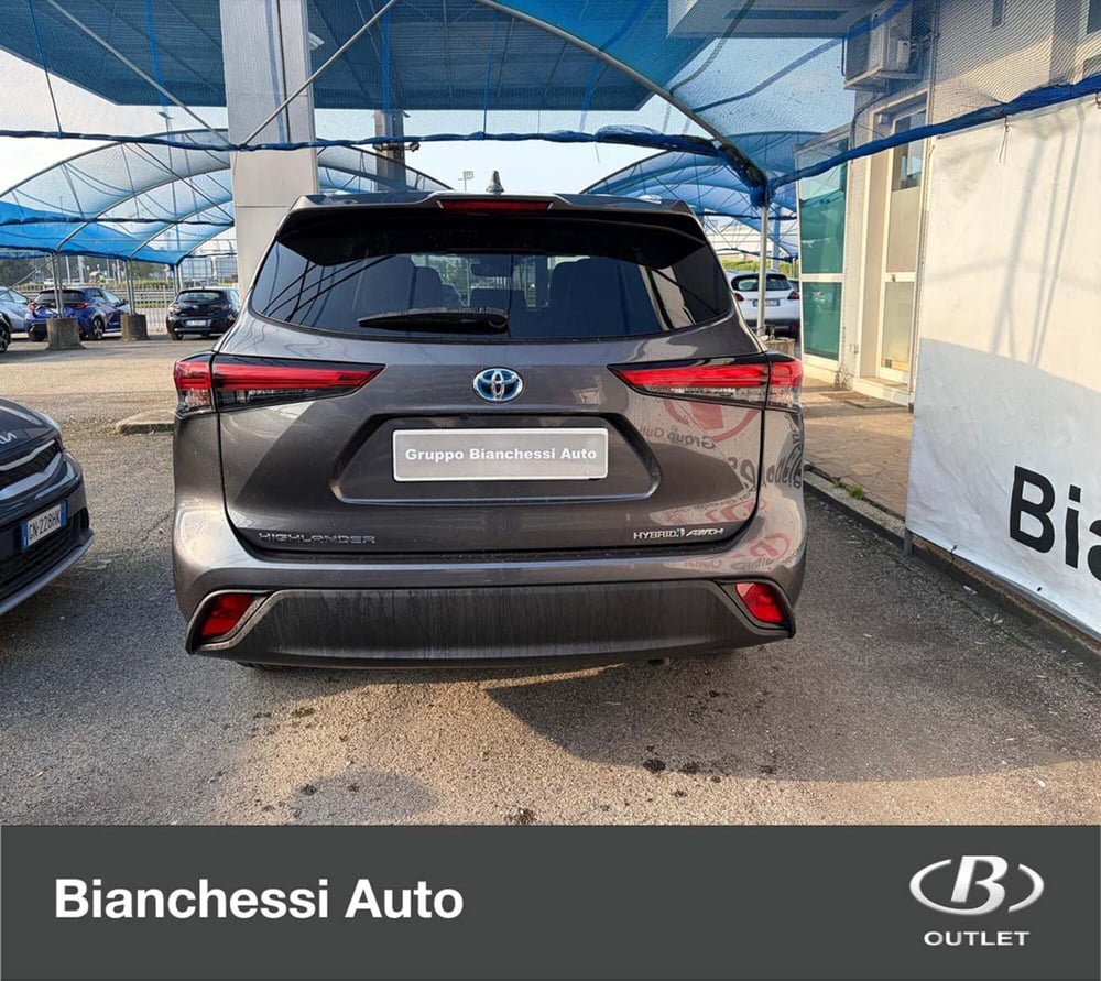 Toyota Highlander usata a Cremona (8)