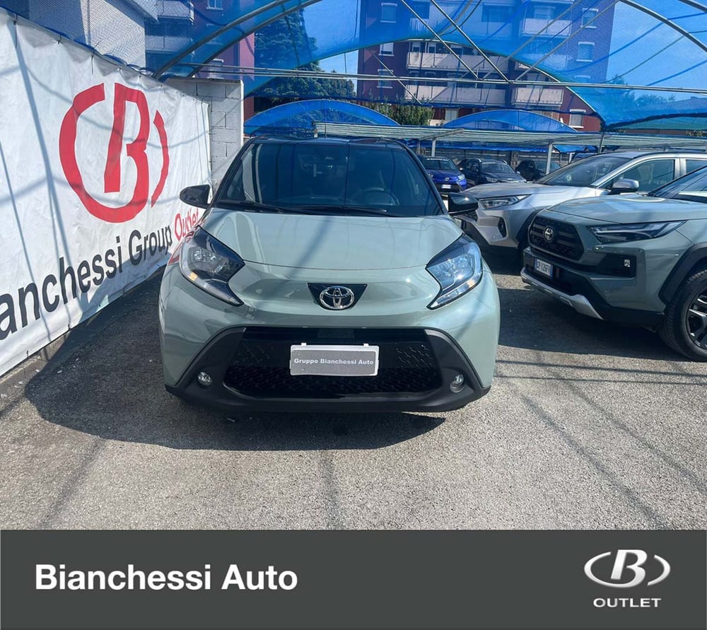 Toyota Aygo X nuova a Cremona (4)