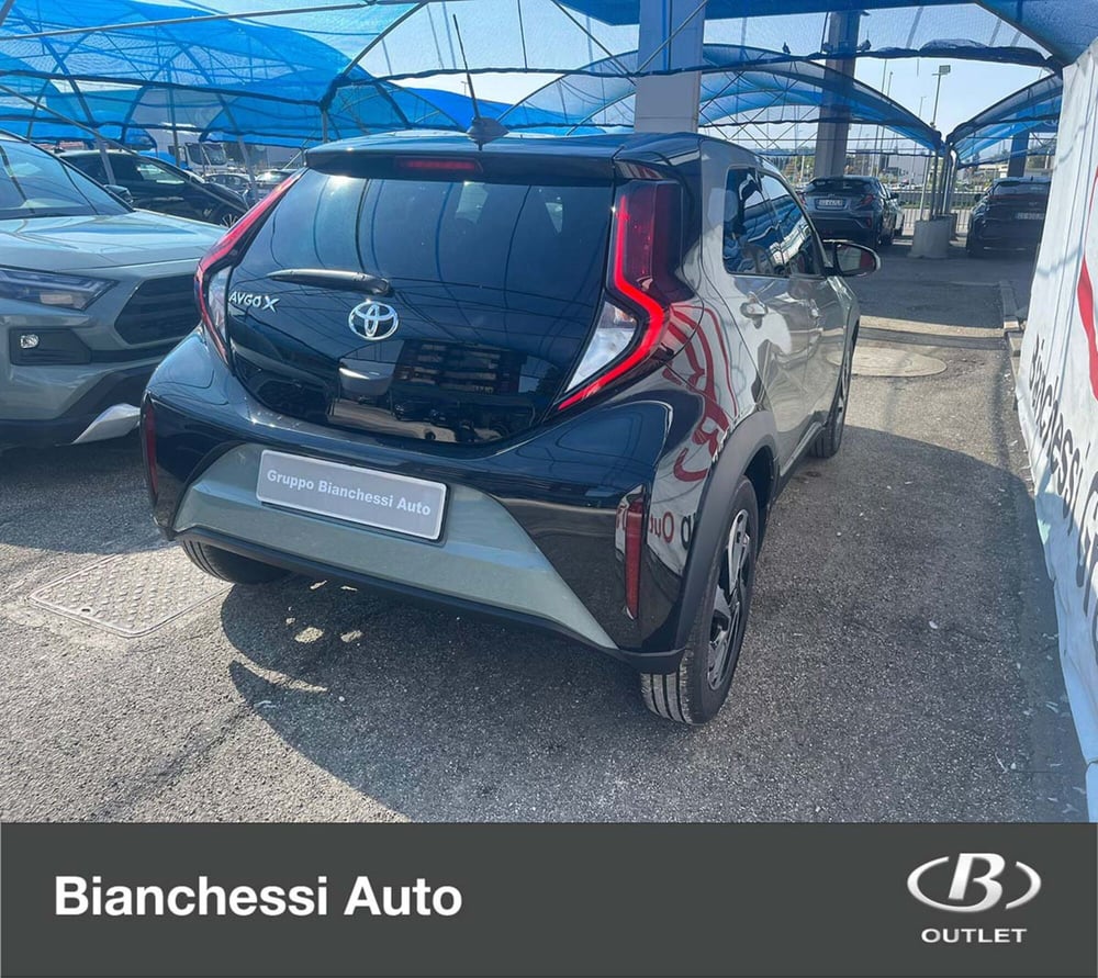 Toyota Aygo X nuova a Cremona (6)