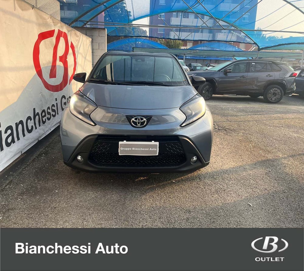 Toyota Aygo X nuova a Cremona (4)