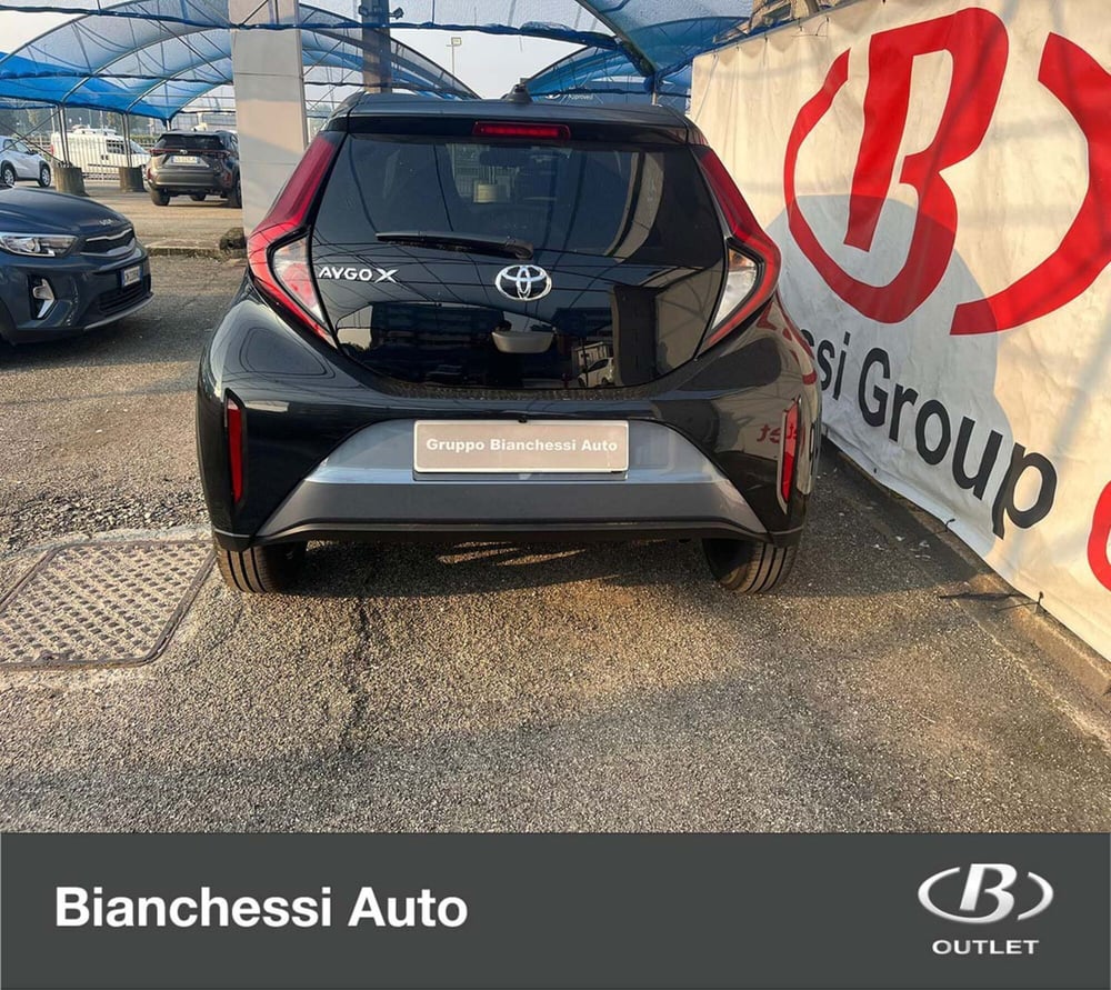 Toyota Aygo X nuova a Cremona (6)