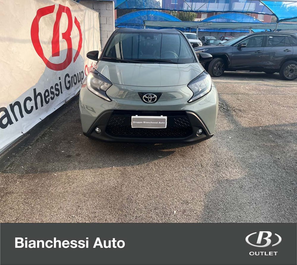 Toyota Aygo X nuova a Cremona (4)