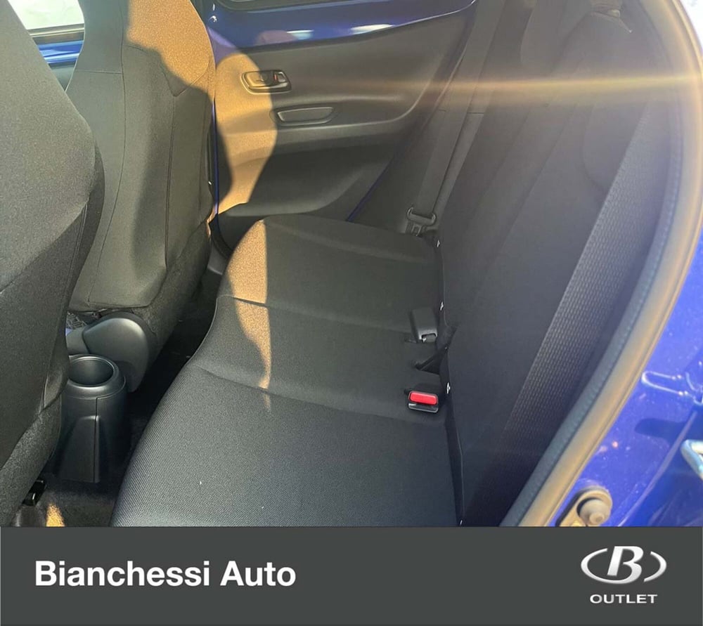 Toyota Aygo X nuova a Cremona (13)
