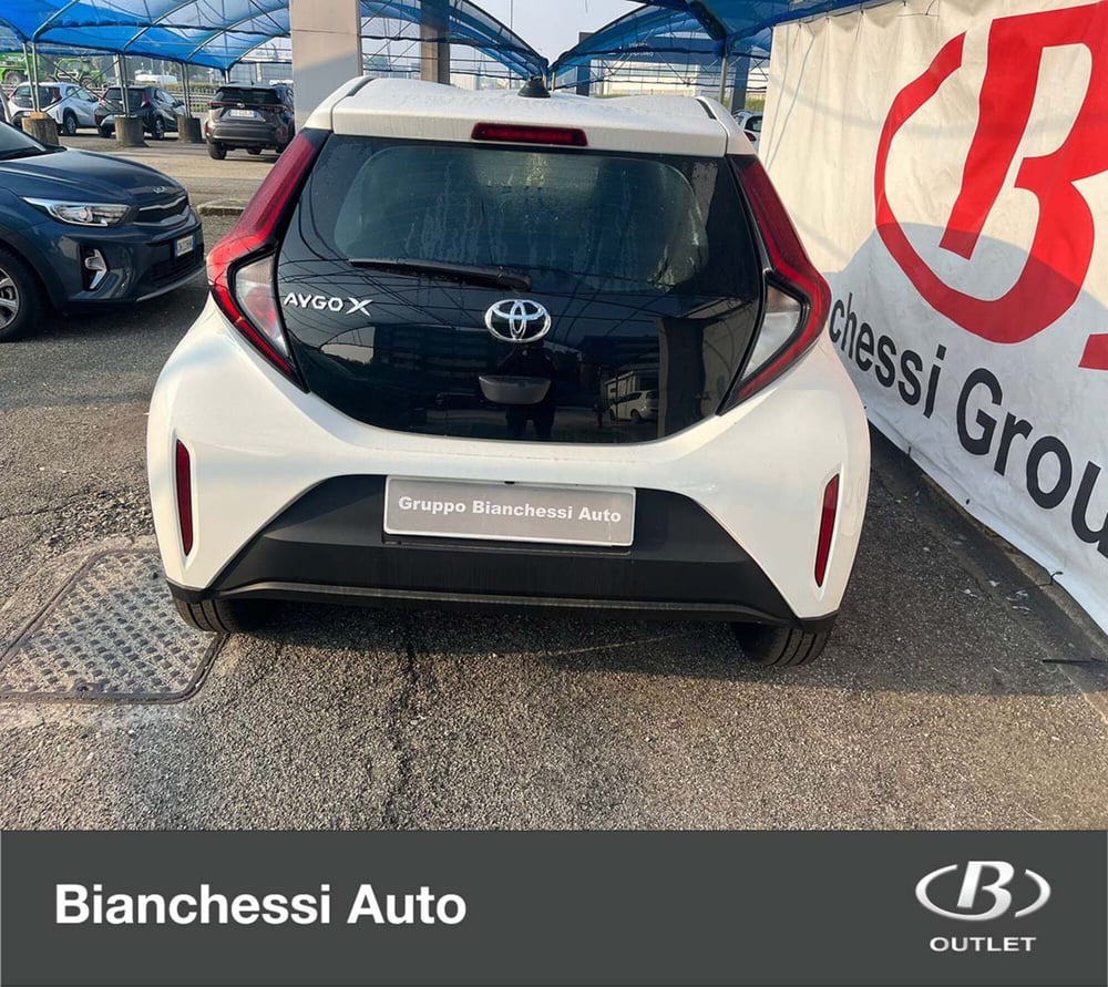 Toyota Aygo X nuova a Cremona (7)