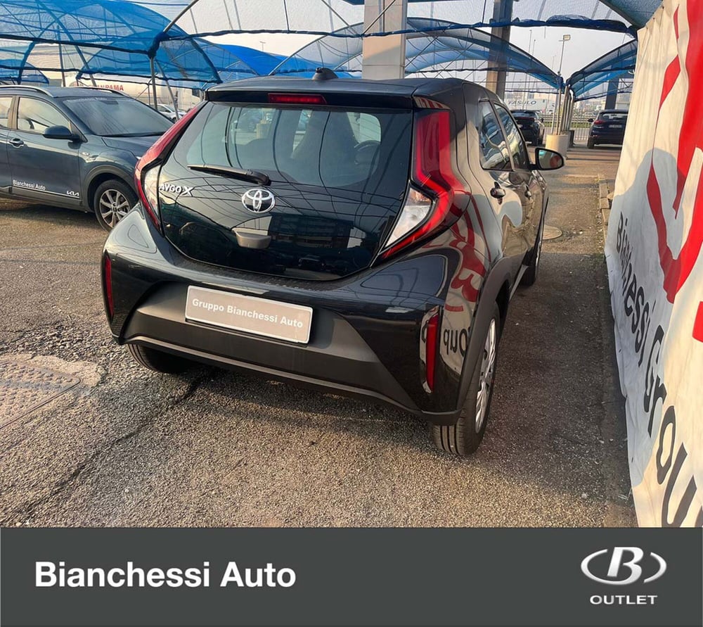 Toyota Aygo X nuova a Cremona (6)