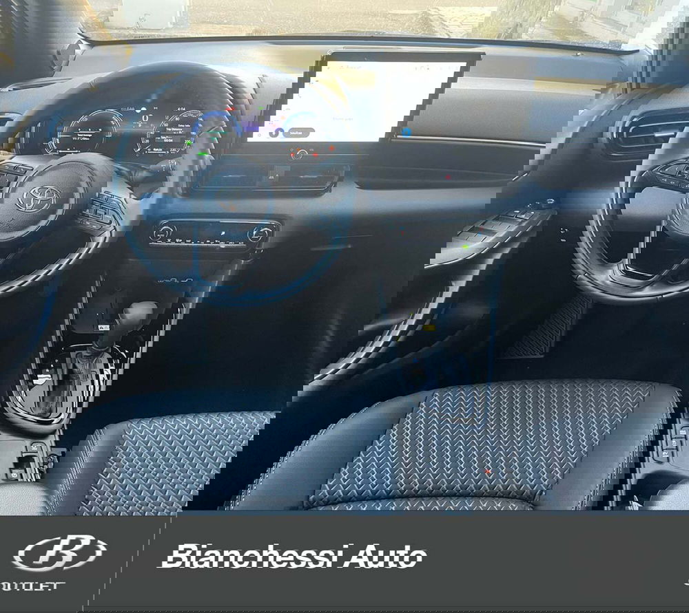 Toyota Yaris nuova a Cremona (14)