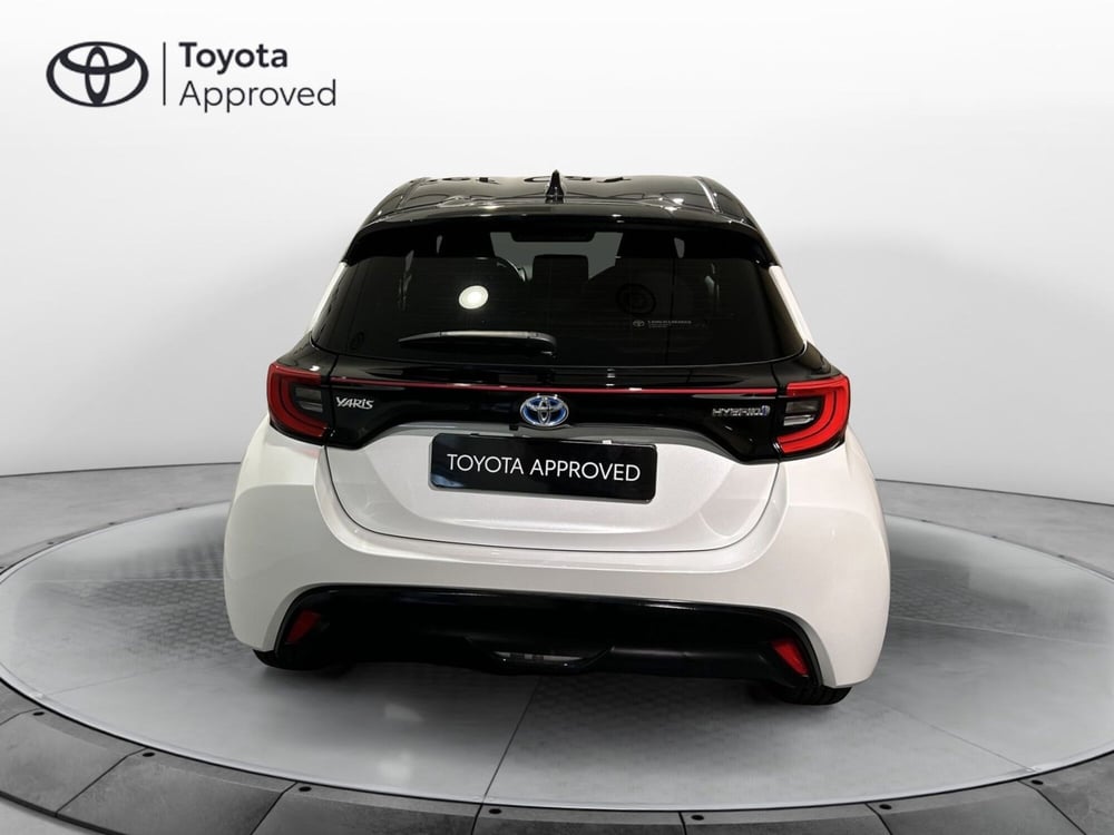 Toyota Yaris usata a Milano (4)
