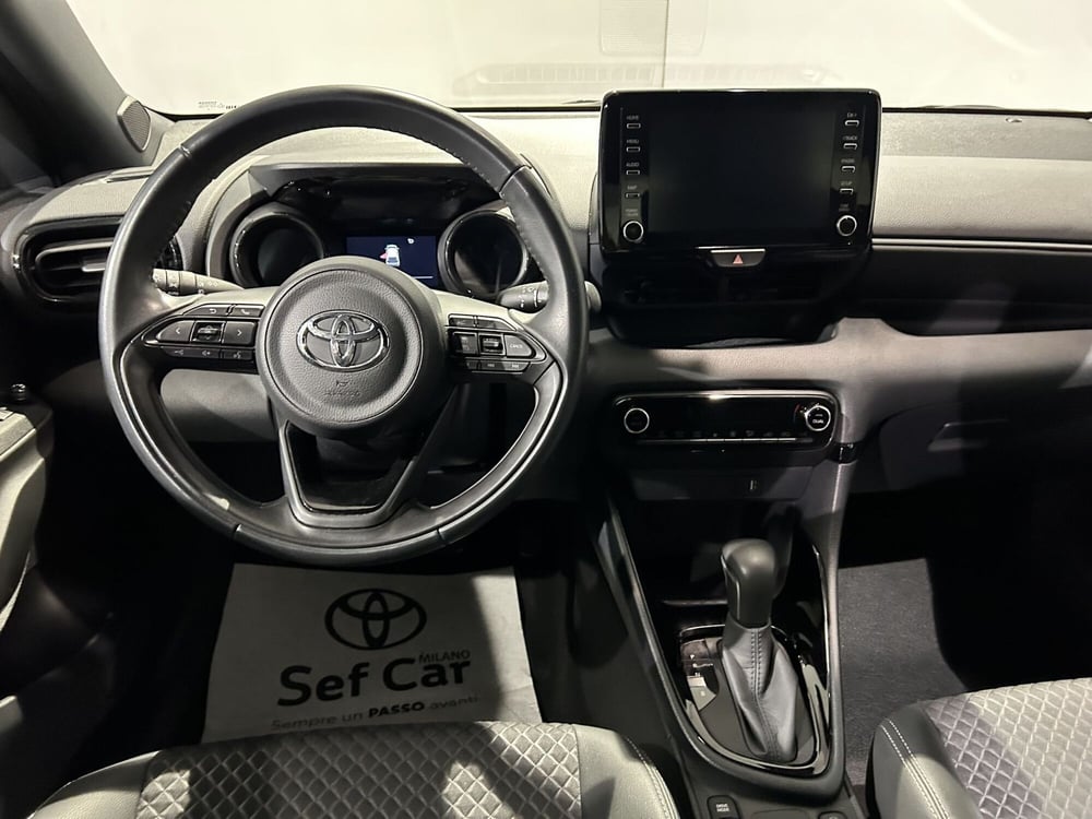 Toyota Yaris usata a Milano (9)