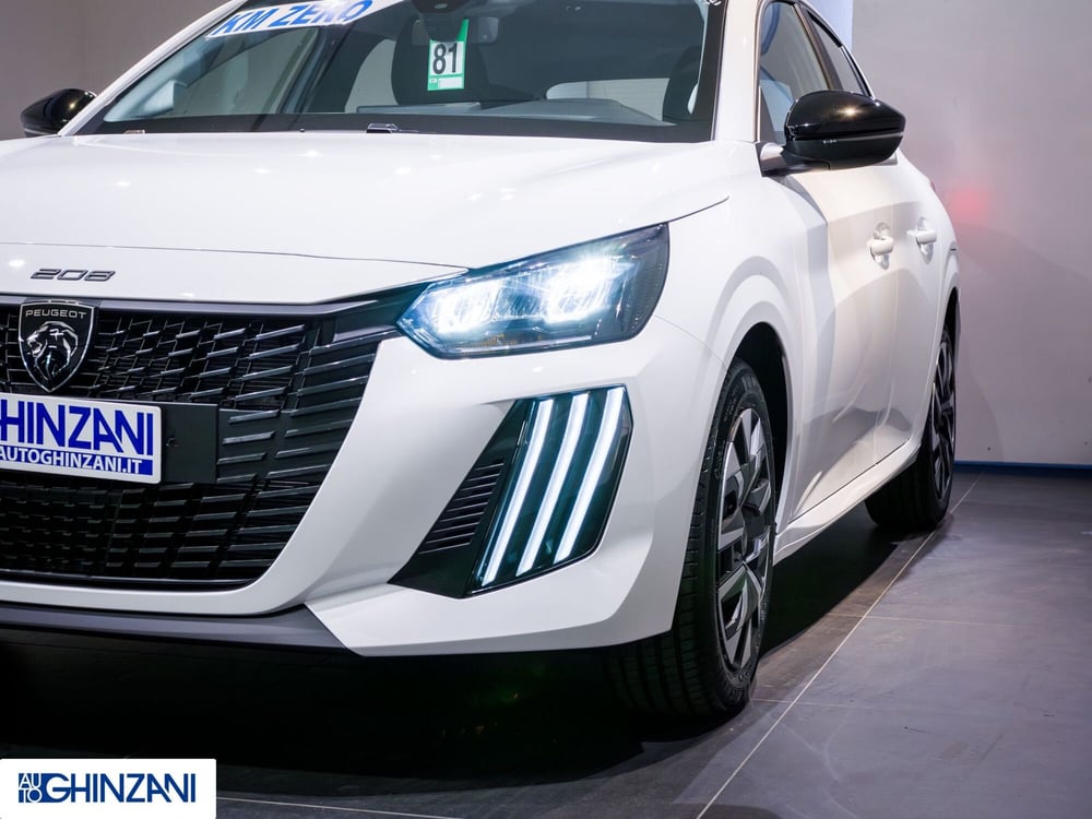 Peugeot 208 nuova a Bergamo (17)