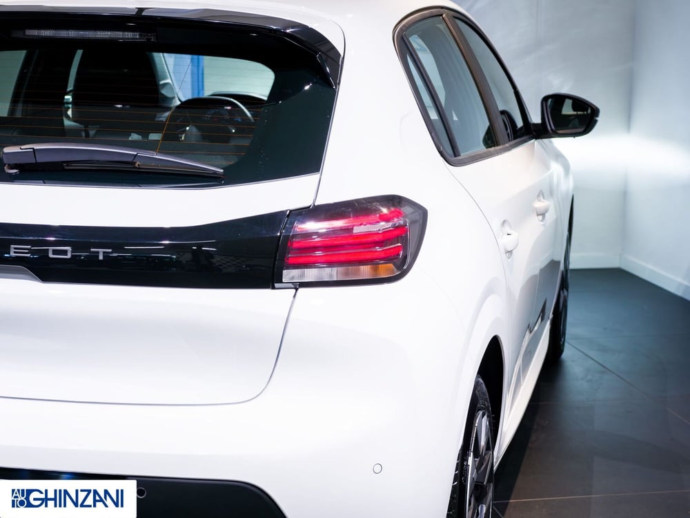 Peugeot 208 nuova a Bergamo (18)