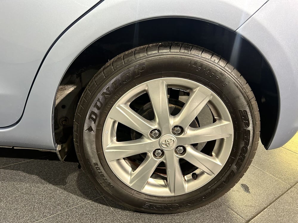 Toyota Yaris usata a Milano (7)