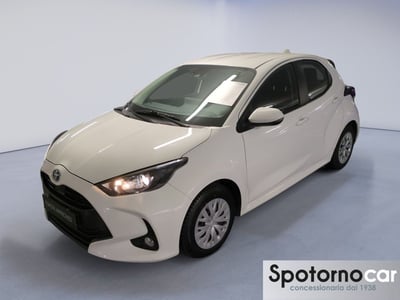 Toyota Yaris 1.5 Hybrid 5 porte Energy del 2023 usata a Milano