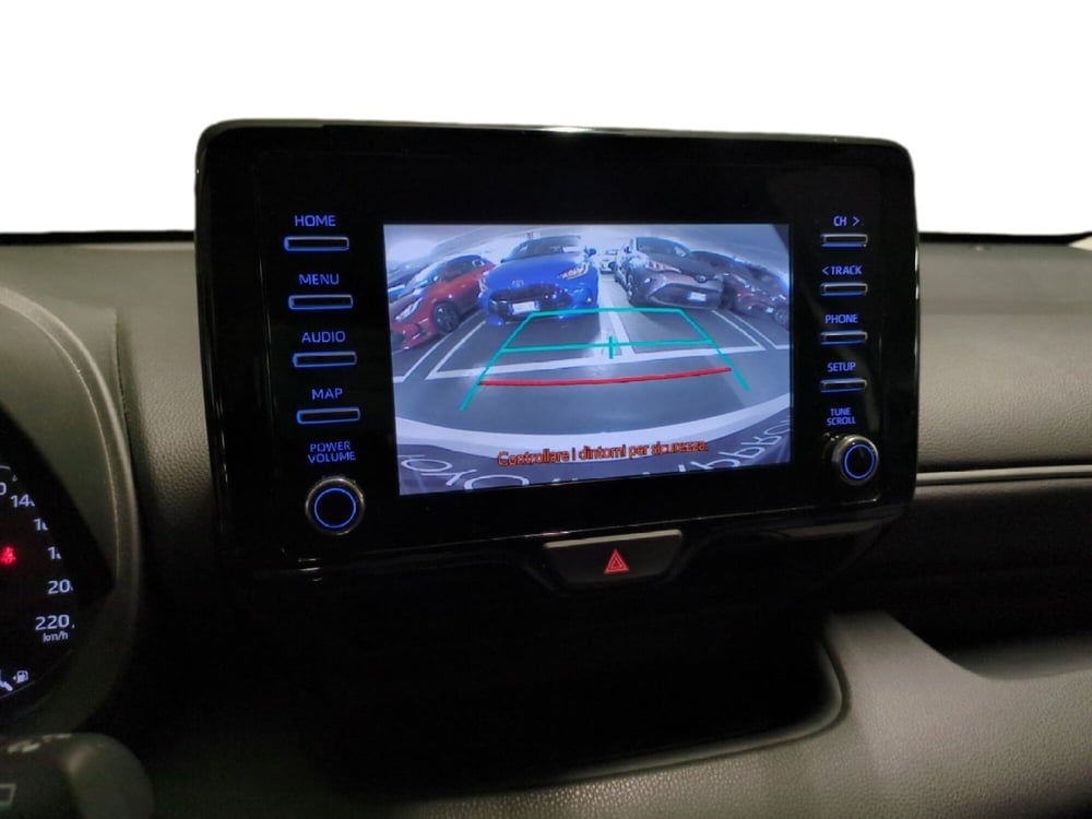 Toyota Yaris usata a Milano (17)