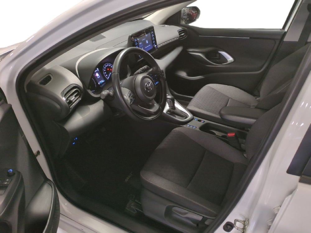 Toyota Yaris usata a Milano (18)
