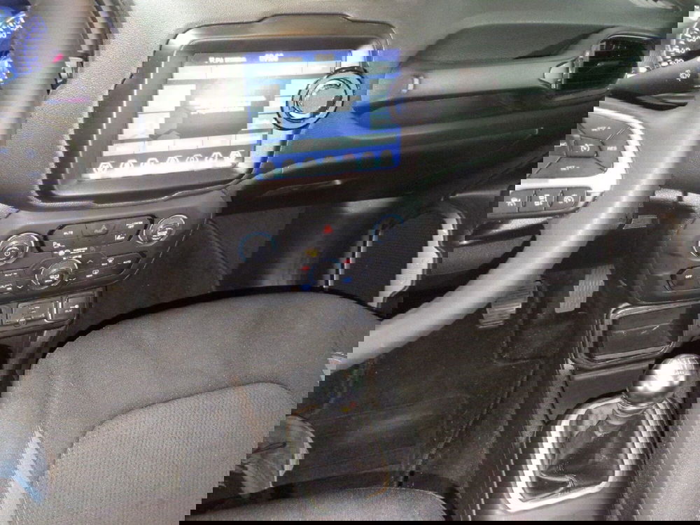 Jeep Renegade usata a Milano (16)