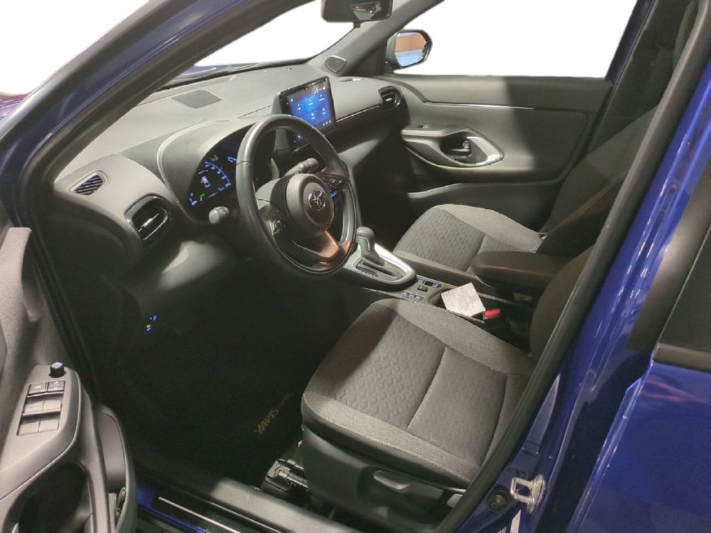 Toyota Yaris Cross usata a Milano (12)