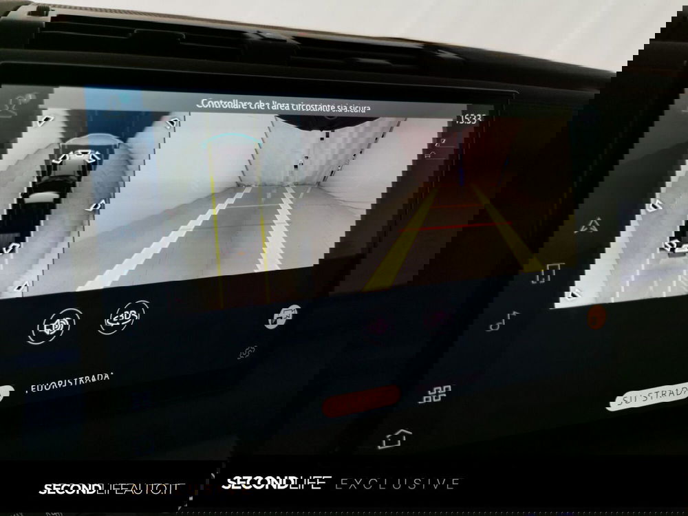 Land Rover Defender usata a Chieti (16)