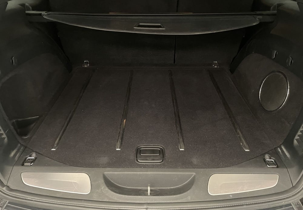 Jeep Grand Cherokee usata a Novara (19)